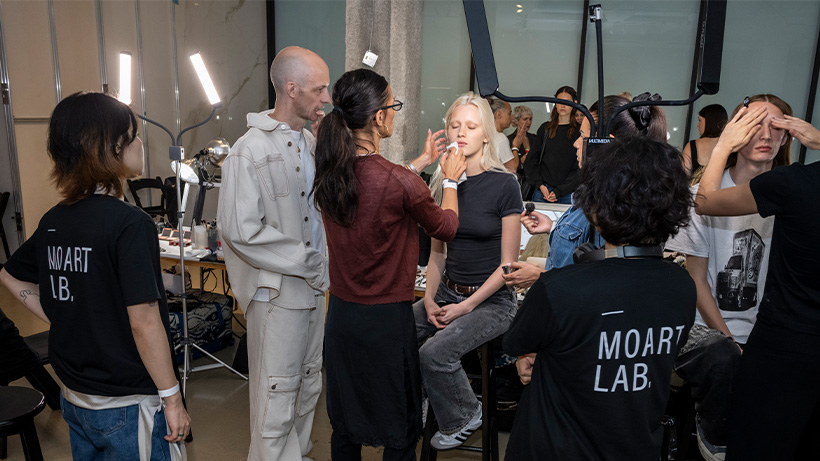 MOART LAB. Backstage